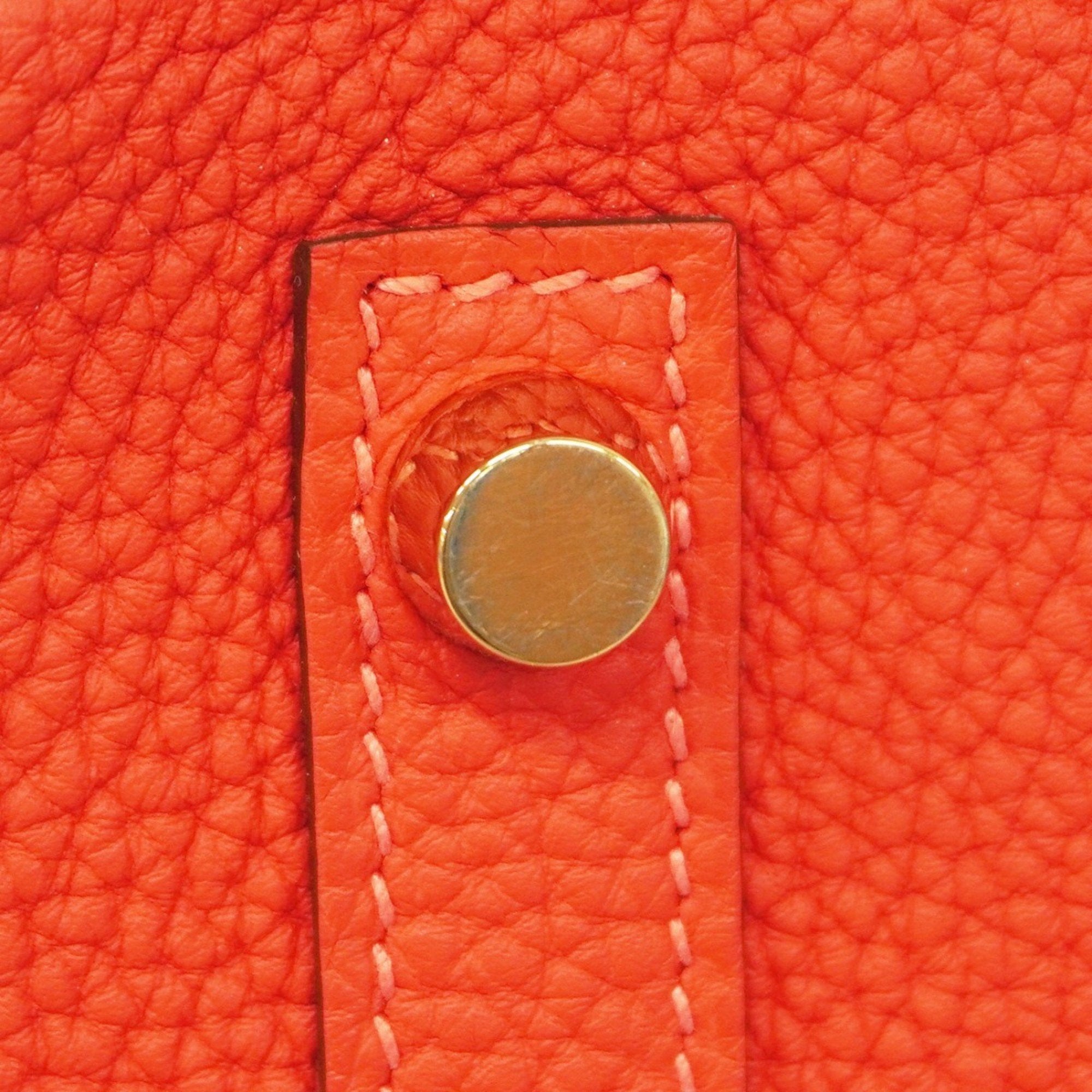 192020670.jpg