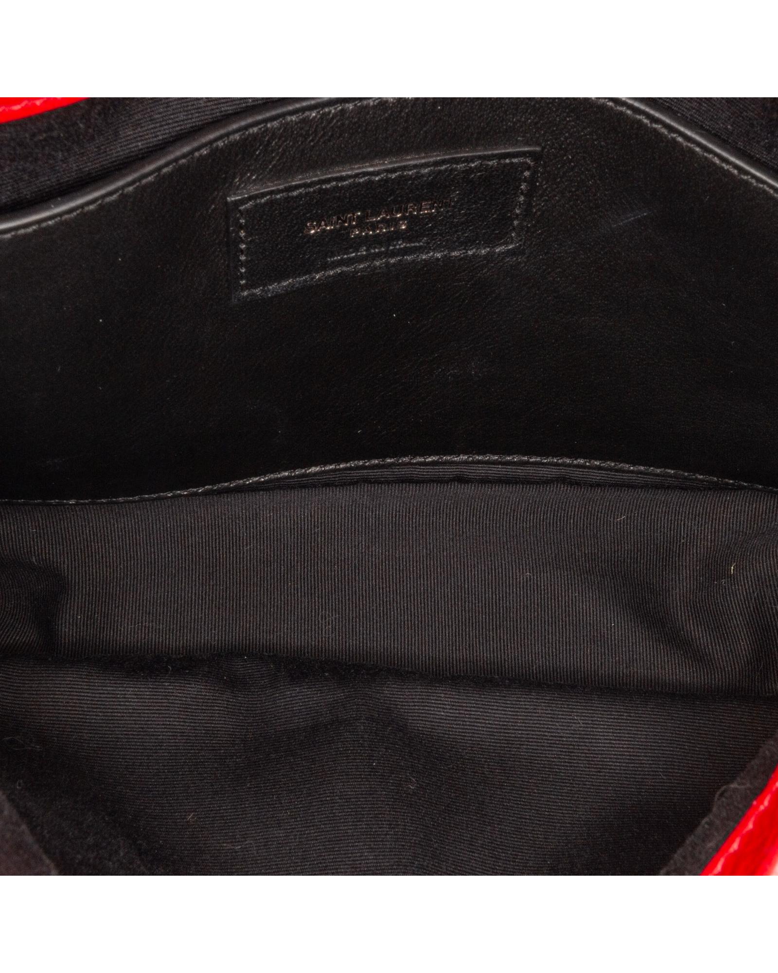 200200899.jpg