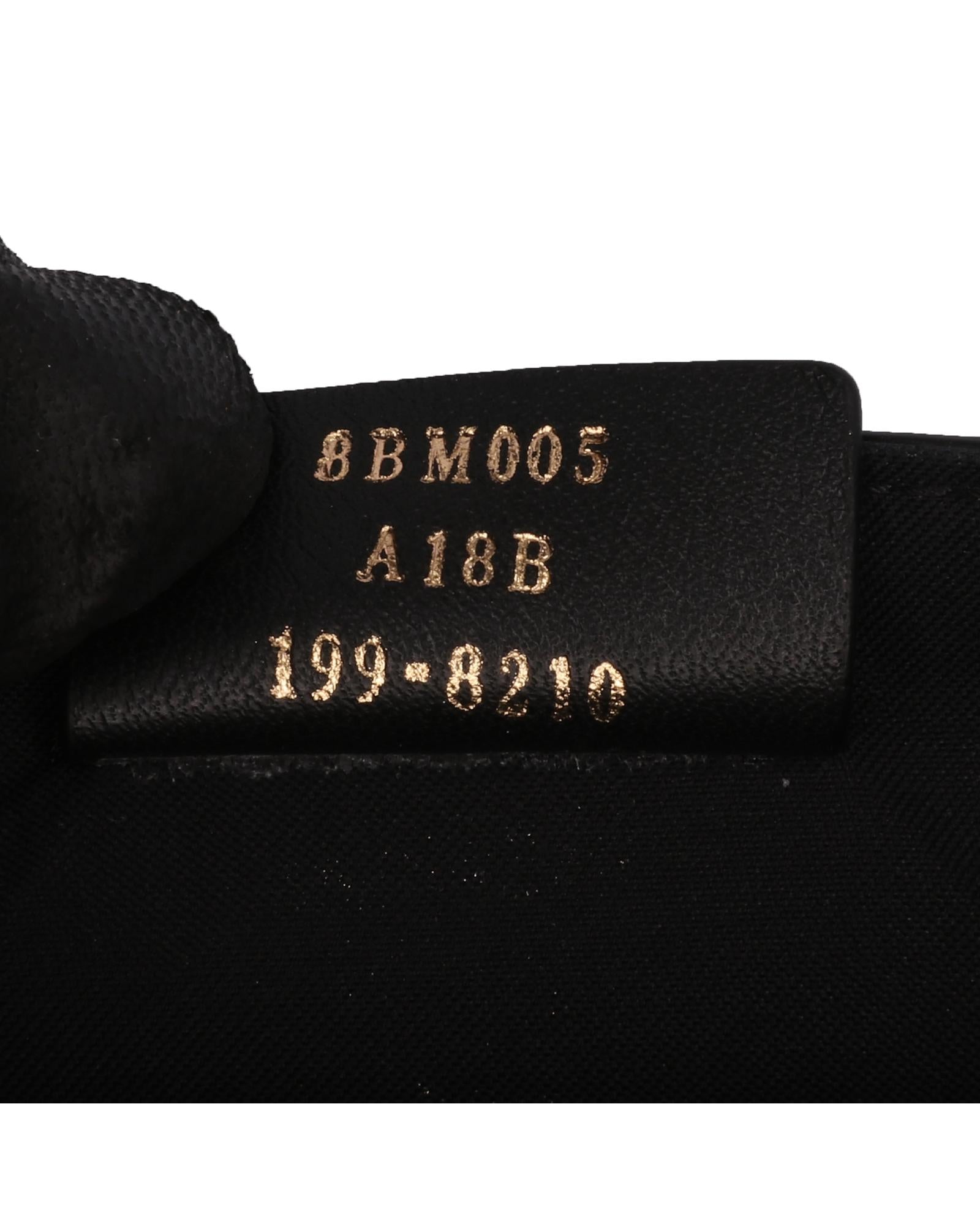 213626871.jpg
