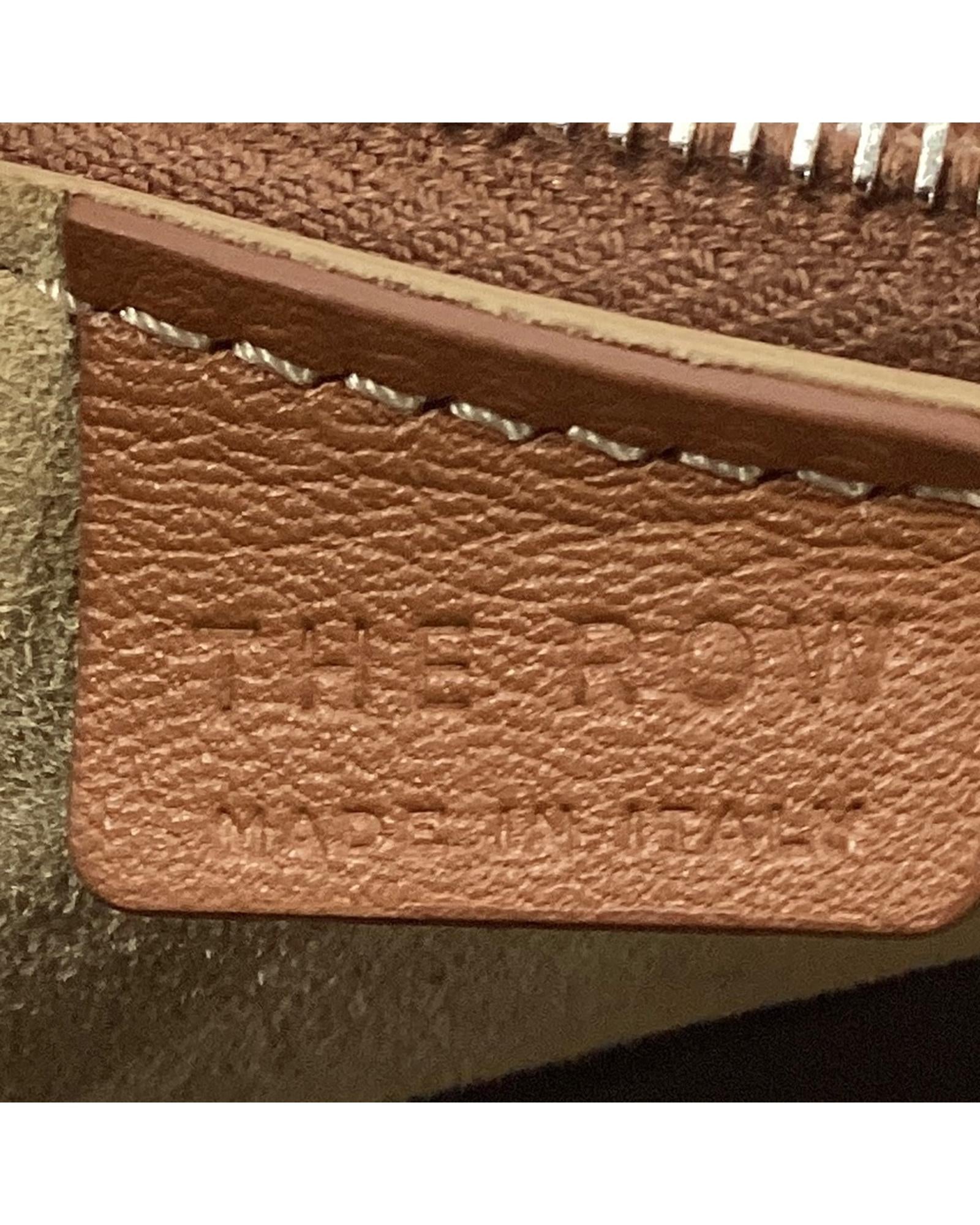 457427_10_P.jpg