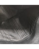 458696_10_P.jpg