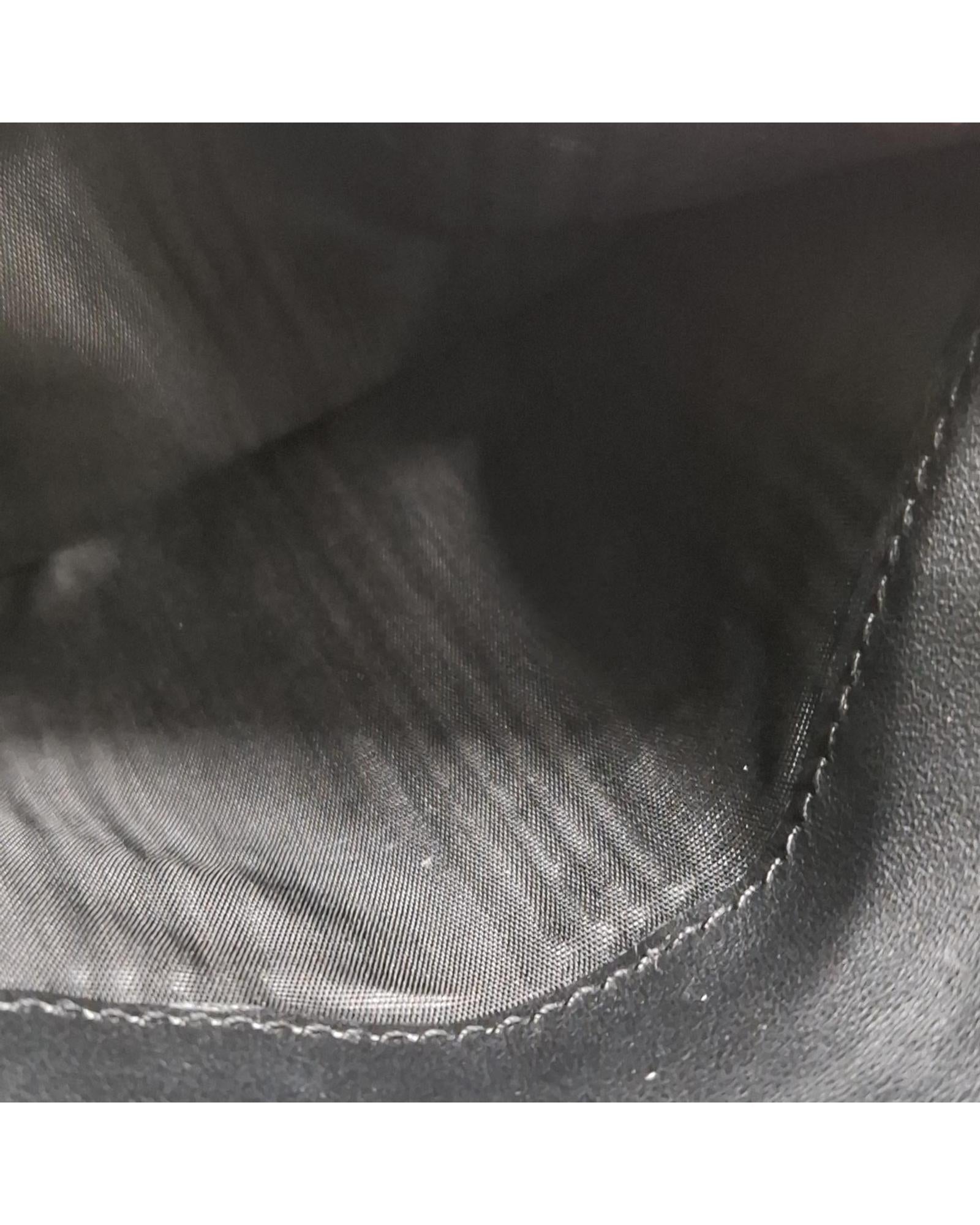 458696_10_P.jpg
