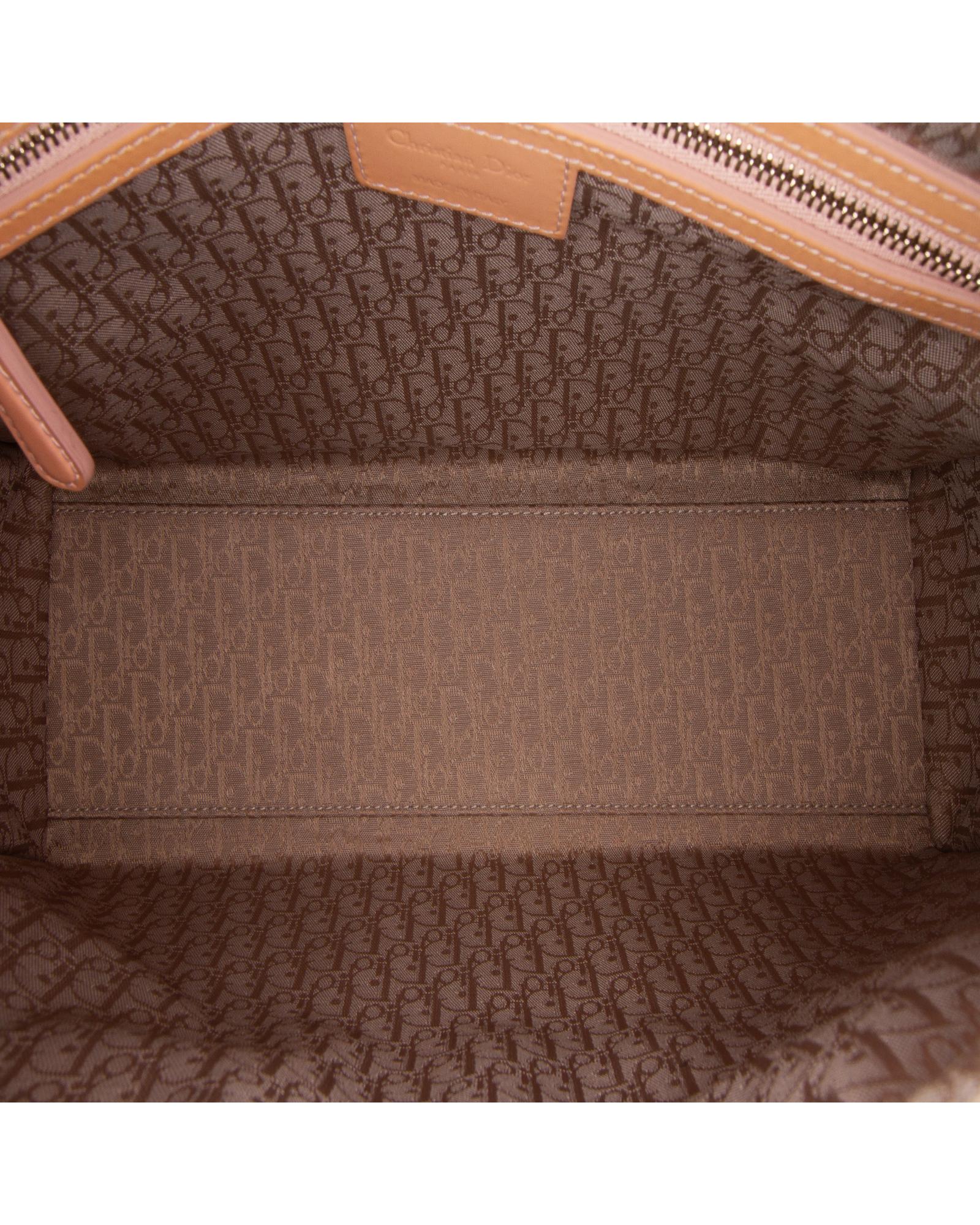 WZVETP22YYN2LC8I_4_P.jpg